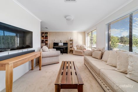 Property photo of 46 Casey Crescent Calwell ACT 2905