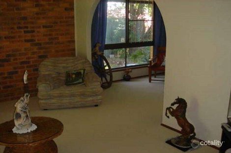 Property photo of 13 Jeffrey Court Mount Warren Park QLD 4207