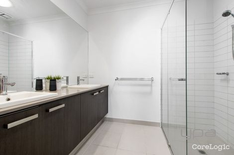 Property photo of 15 Exhibition Street Point Cook VIC 3030