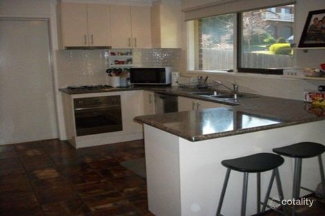 Property photo of 3 Chestnut Court Doncaster East VIC 3109