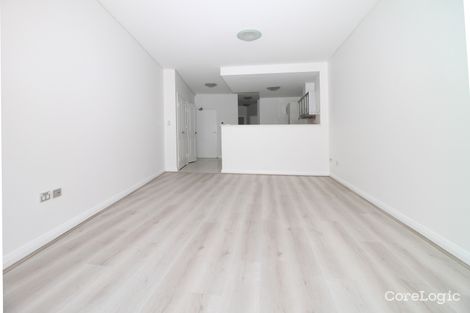 Property photo of 33/16-20 Mercer Street Castle Hill NSW 2154