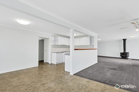 Property photo of 46 Argyle Crescent Werribee VIC 3030