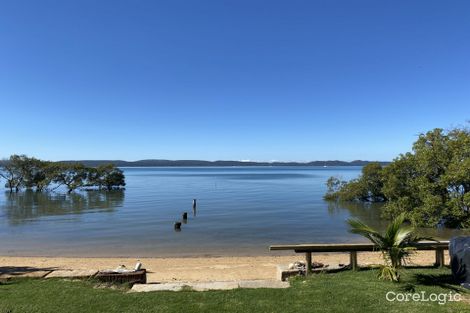 Property photo of 20 Koonwarra Parade Macleay Island QLD 4184