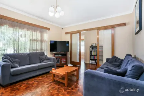 Property photo of 4 Eversley Avenue Enfield SA 5085