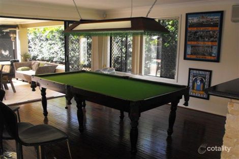 Property photo of 5 Selsey Court Arundel QLD 4214