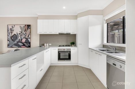 Property photo of 61 Clarendon Avenue Craigieburn VIC 3064