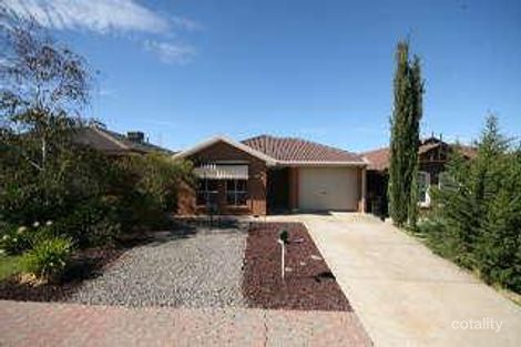 11 Shillabeer Cres, Woodcroft, SA 5162