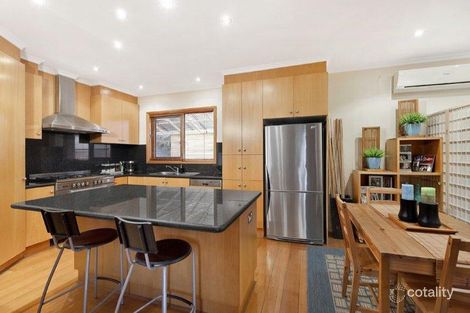 Property photo of 31 Margate Crescent Glen Waverley VIC 3150