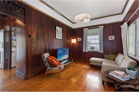 Property photo of 18 Beatrice Street Bardon QLD 4065