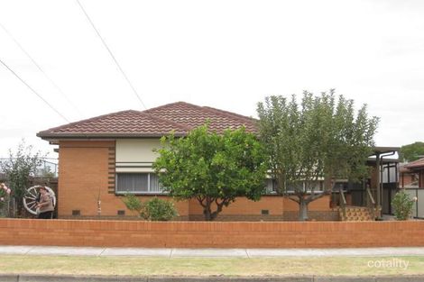 38 Mulhall Dr, St Albans, VIC 3021