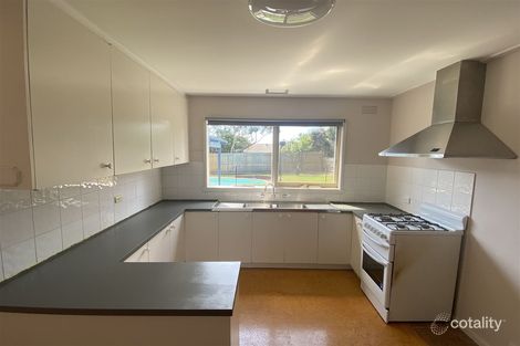 Property photo of 74 Glen Tower Drive Glen Waverley VIC 3150