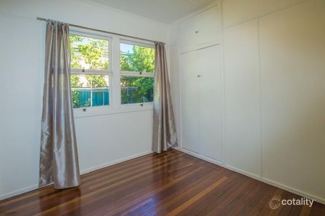 Property photo of 12 Phillip Street Labrador QLD 4215