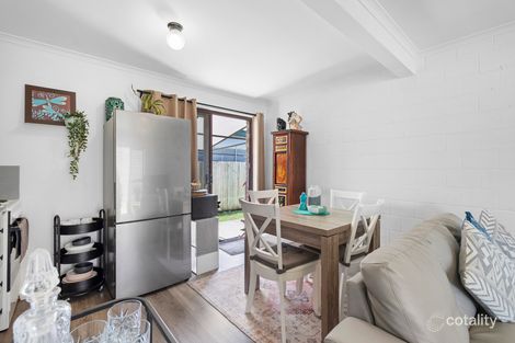 Property photo of 1/41-43 Defiance Road Woodridge QLD 4114
