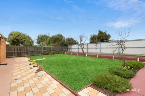 Property photo of 9 Nandina Close Bell Park VIC 3215