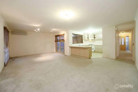 Property photo of 17 Peartree Place Knoxfield VIC 3180