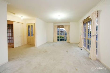 Property photo of 17 Peartree Place Knoxfield VIC 3180