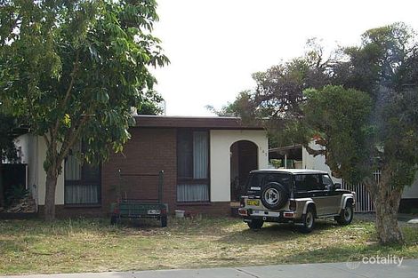 185 Cammillo Rd, Kelmscott, WA 6111