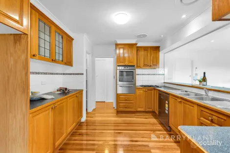 Property photo of 24 Ironbark Drive Templestowe Lower VIC 3107