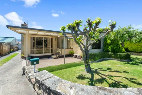 9 Oxford Cres, Glenorchy, TAS 7010