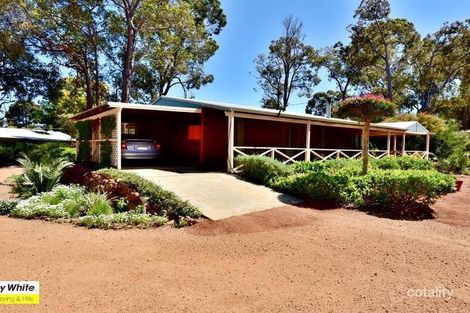 Property photo of 5 Narla Retreat Stoneville WA 6081