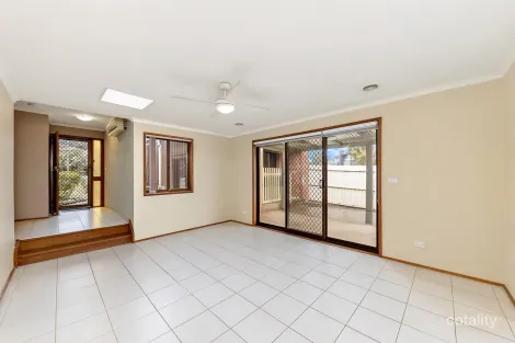 Property photo of 18 Le Souef Crescent Florey ACT 2615