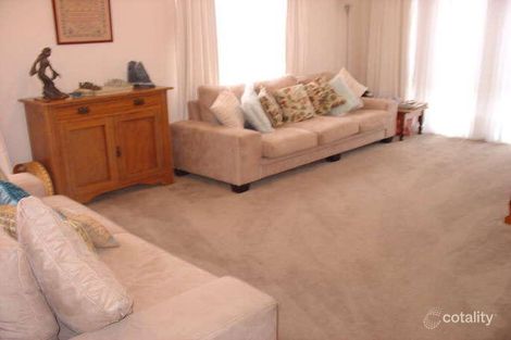Property photo of 21 Betty Maloney Crescent Banks ACT 2906