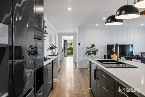 Property photo of 86 Bluestone Drive Mount Barker SA 5251