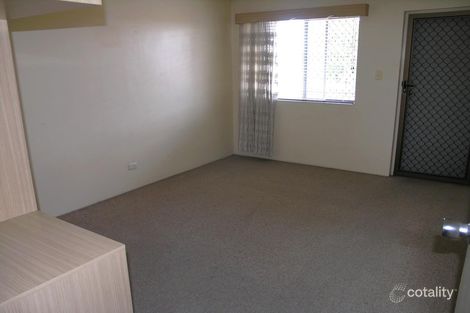 Property photo of 2/73 Douglas Street Greenslopes QLD 4120