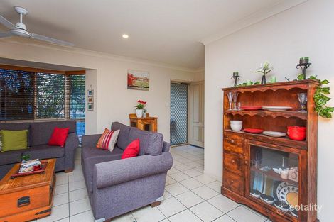Property photo of 6 Shamic Court Eimeo QLD 4740