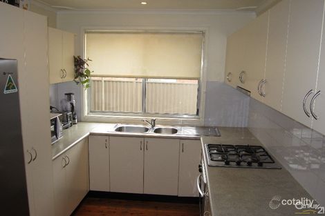 Property photo of 26 Bettong Crescent Bossley Park NSW 2176