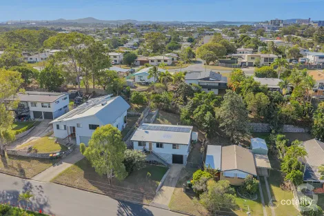 8 FERGUSON CRES, WEST GLADSTONE, QLD 4680