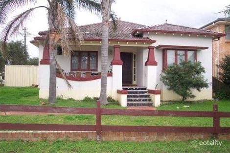 2 Highland Ave, Roselands, NSW 2196