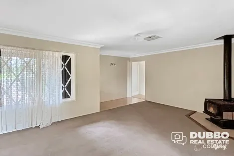 Property photo of 6 Cunningham Street Dubbo NSW 2830