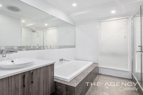 Property photo of 6 Bristlebird Approach Baldivis WA 6171