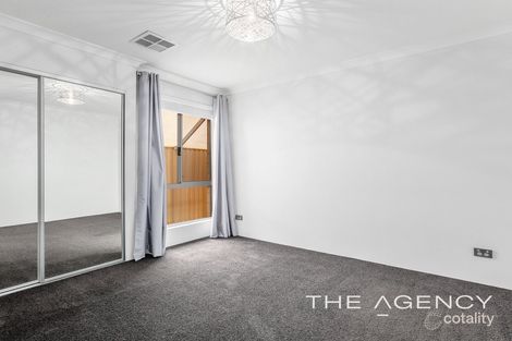 Property photo of 6 Bristlebird Approach Baldivis WA 6171