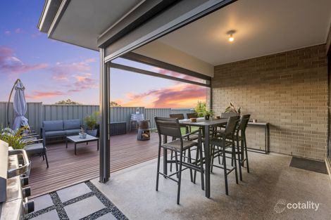 17 Goyder Rd, Seaford Heights, SA 5169