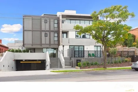 204/17 Riversdale Rd, Hawthorn, VIC 3122