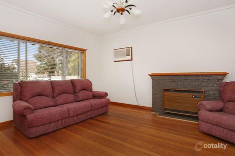Property photo of 43 Millawa Avenue St Albans VIC 3021