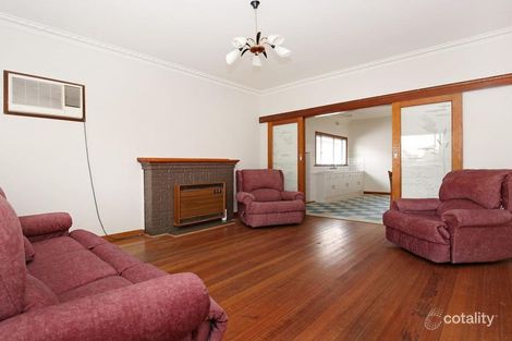 Property photo of 43 Millawa Avenue St Albans VIC 3021