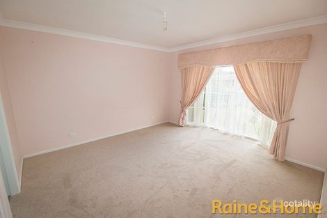 Property photo of 27 St Andrews Drive Dubbo NSW 2830