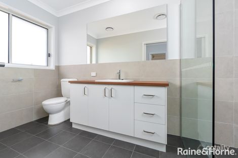 Property photo of 82 Paradise Drive Gobbagombalin NSW 2650
