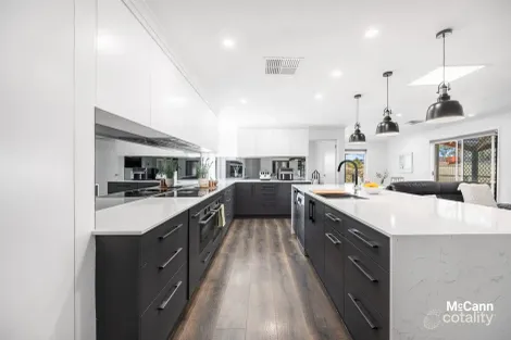 Property photo of 18 Bertram Street Fadden ACT 2904