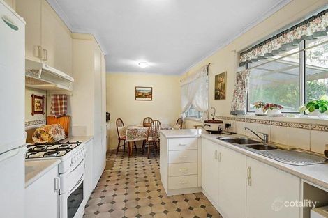 Property photo of 37 Grayling Crescent Croydon VIC 3136