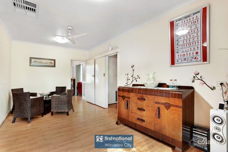 Property photo of 3 Lowen Road Glen Waverley VIC 3150