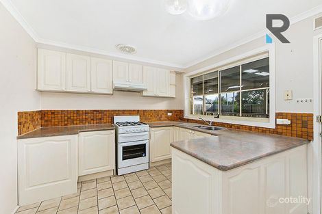 Property photo of 13 Brampton Close Craigieburn VIC 3064