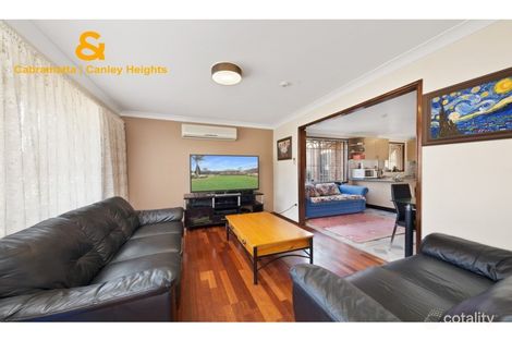 Property photo of 10 Larow Place Bonnyrigg NSW 2177
