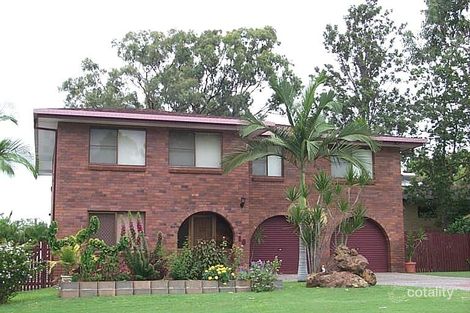 10 Thomas St, Norman Gardens, QLD 4701