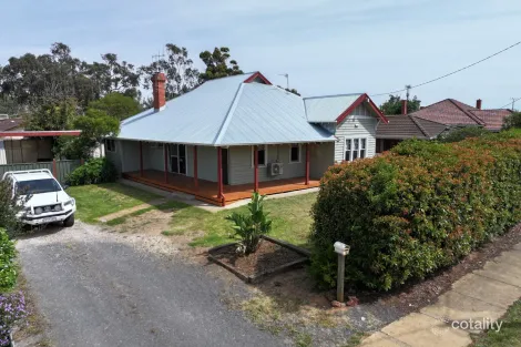 10 Mackay St, Rochester, VIC 3561