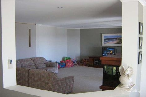 Property photo of 15 Whipbird Street Maryland NSW 2287