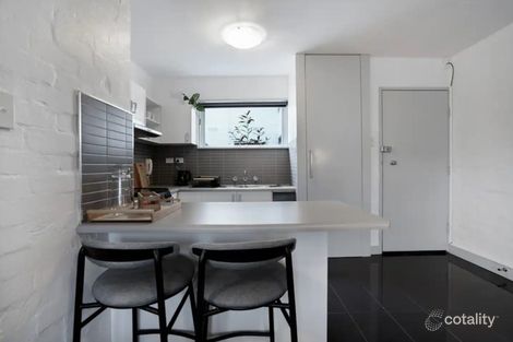 Property photo of 2/86 Rankins Road Kensington VIC 3031